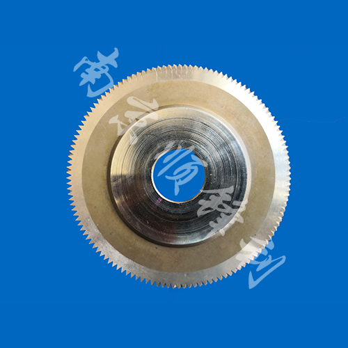 �≺�����X��Ƭ